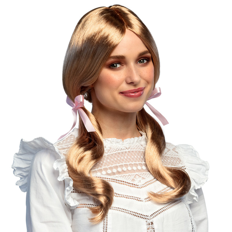 Blond parochňa s copmi, školáčka